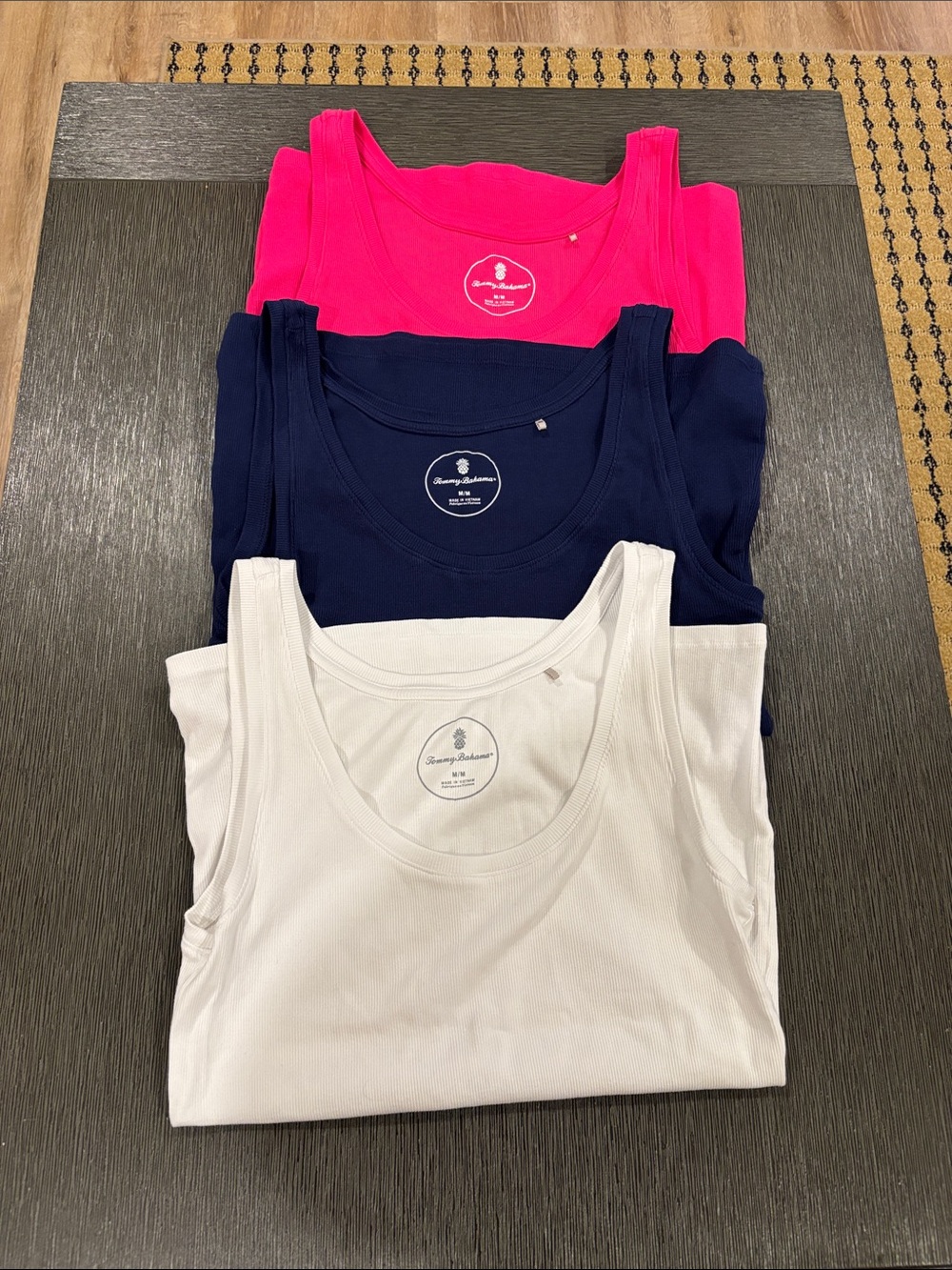 Set of 3 Blue, Pink, White Tommy Bahama Sunset Bay Ribbed Tank Top Size Medium
